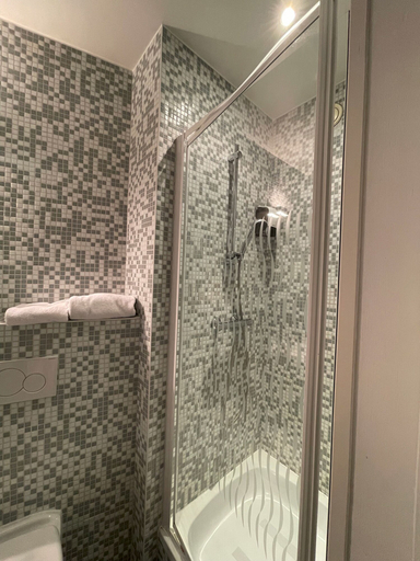 Bathroom 5, 3 Paardekens - City Centre Hotel, Antwerpen