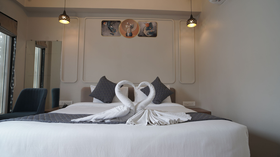 Bedroom 3, Hotel Lake Metro, Udaipur