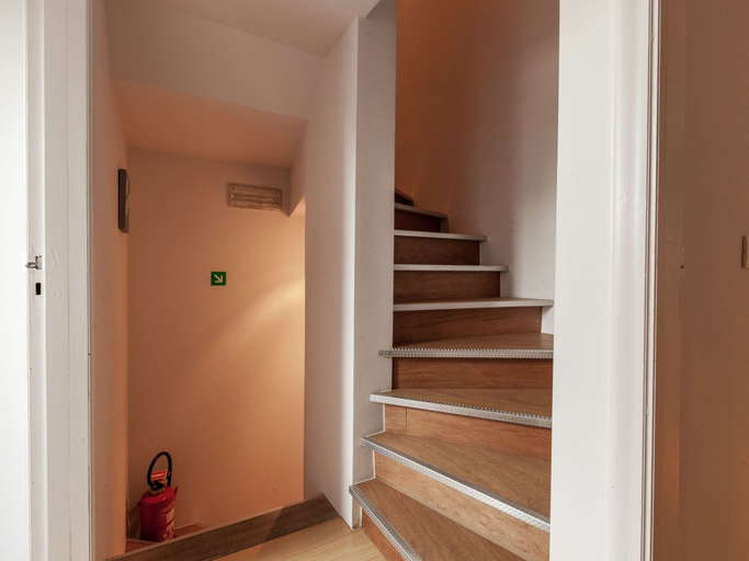 Others 5, Holiday Home in Kortrijk for 8 Person, West-Vlaanderen