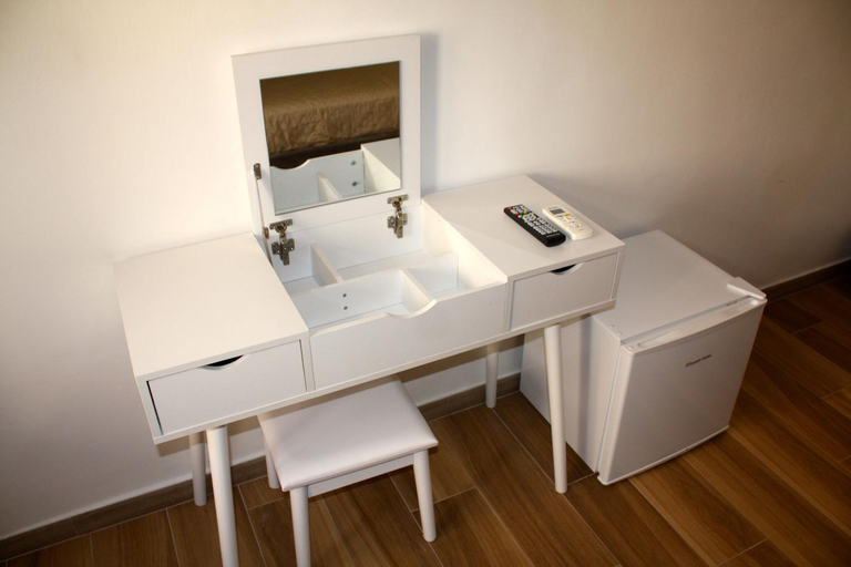 Others 5, Pleasant stays, La Spezia