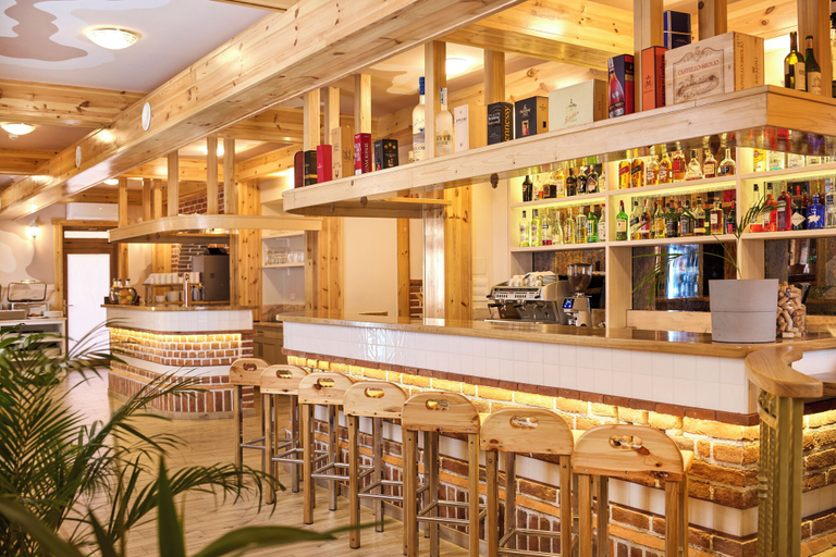 Food & Drinks 5, Aminess Kadoor Hotel, Karlovac