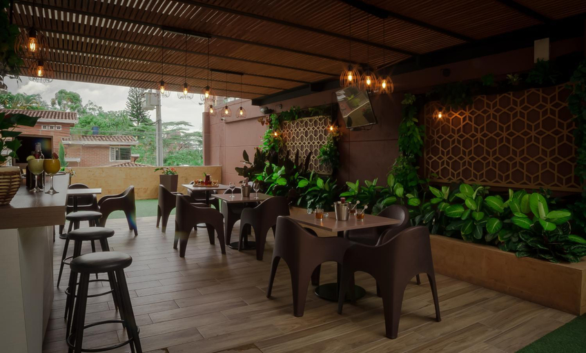 Food & Drinks 4, Hotel Lomas 10 Medellín, Medellín