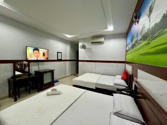 Bedroom 5, Hoang Ha Le Hong Phong Hotel, District 10