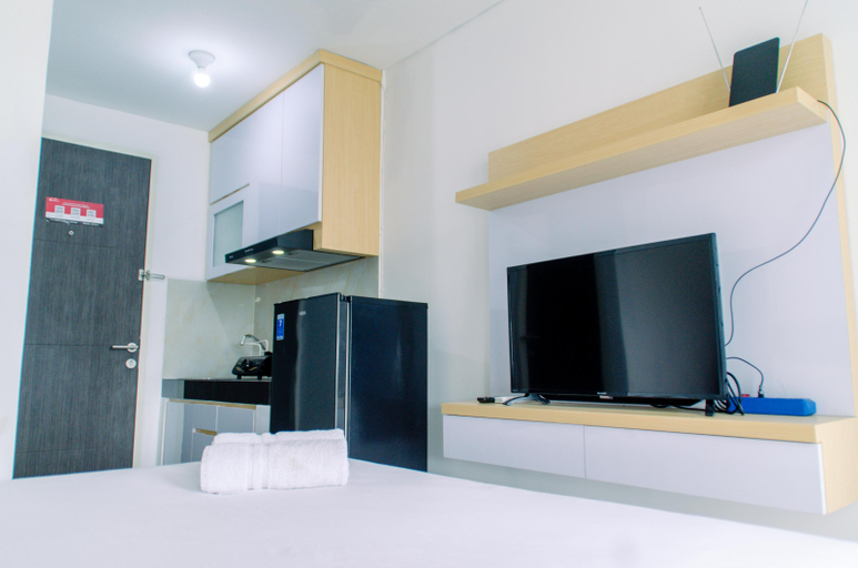 Others 2, Nice and Comfort Studio at Serpong Garden Apartment By Travelio, Tangerang