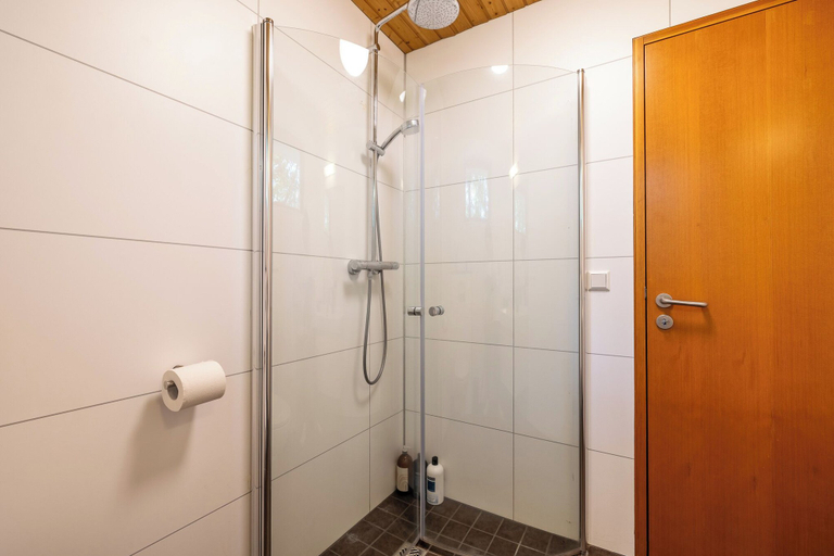 Bathroom 3, Laugavellir House and Tower Suite, Borgarfjarðarsveit