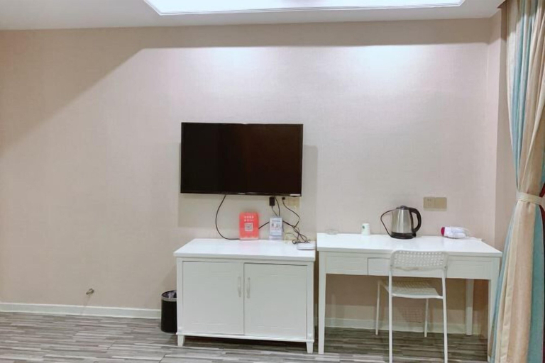 Others 5, Yan Nian Hotel, Baise