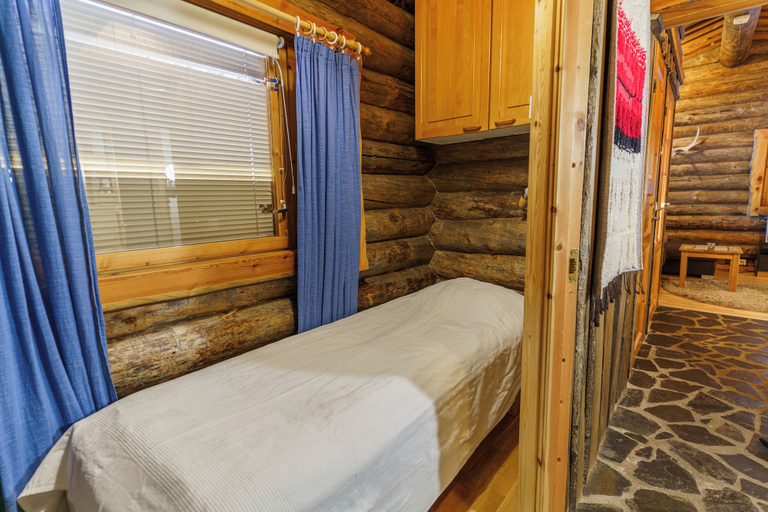 Bedroom 4, Villa Kivikoski, Kymenlaakso