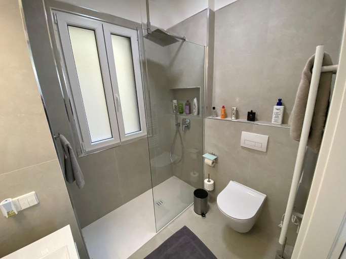 Others 5, Blue Lake apartment, Verbano-Cusio-Ossola
