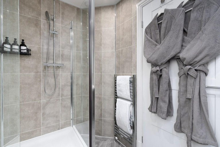 Bathroom 3, Riversleigh by STAMP SA, Lancashire