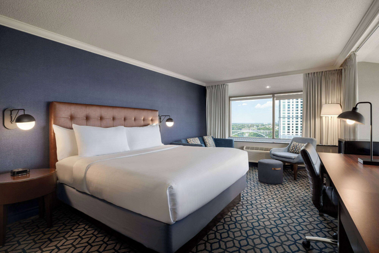 Bedroom 3, Wyndham Grand Fallsview Hotel, Niagara