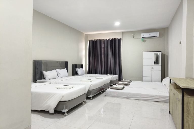 Bedroom 3, Mulyojaten Hotel & Resto, Metro