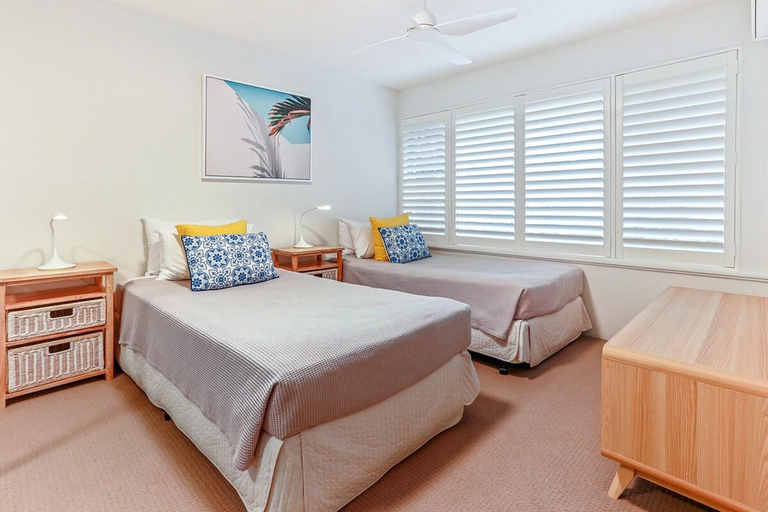 Comfortable & stylish with rooftop spa, Noosa - Sunshine-Peregian