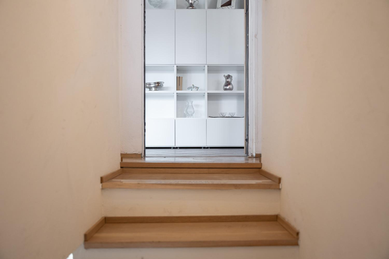 Others 3, Greta House San Benedetto, Cagliari
