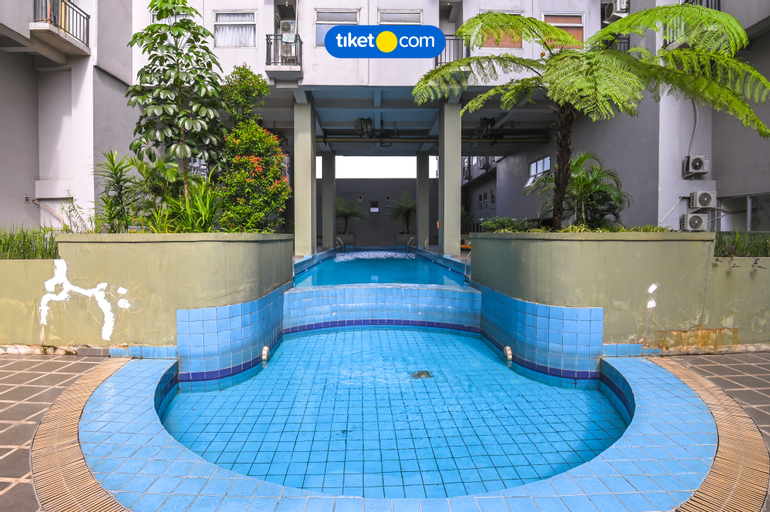 Swimming Pool 12