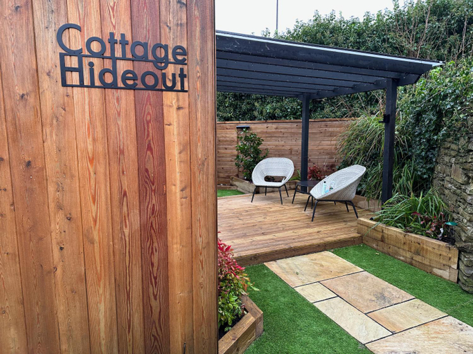 Others 5, The Cottage Hideout, Wigan