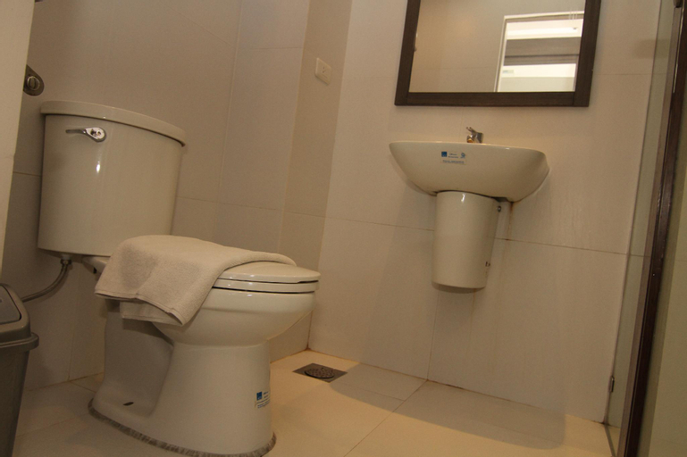 Bathroom 3