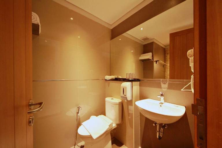 Bathroom 22