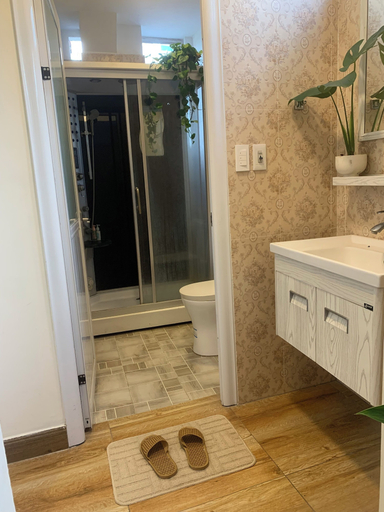 Bathroom 2, Holly Apartment - Truc Bach Lake, Ba Đình