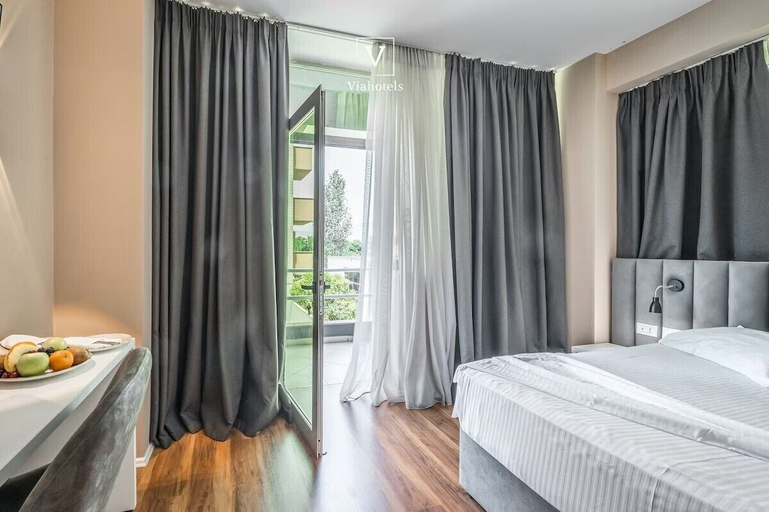 Bedroom 2, VH Broad Way Tirana Center Hotel, Tiranës