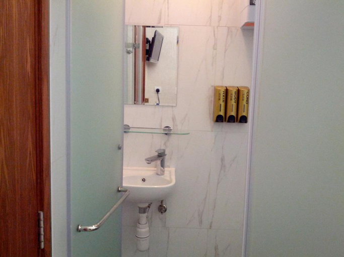 Bathroom 2