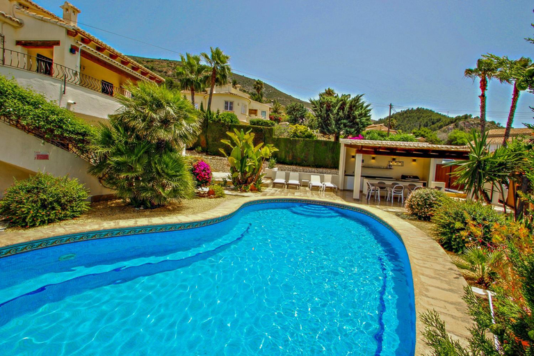 Sport & Beauty 2, Nessa - well furnished villa with panoramic views in Benitachell, Alicante