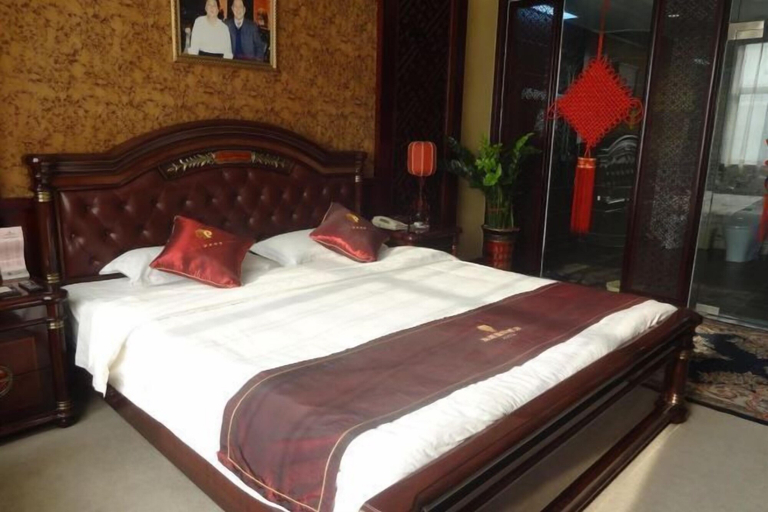 Bedroom 3, Taoyuan International Hotel, Yuncheng