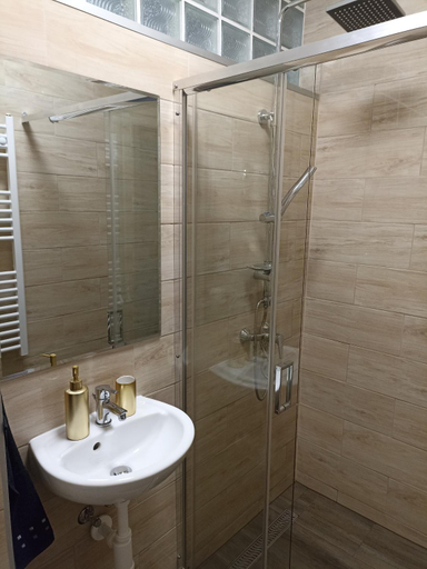 Bathroom 3, Villa Fonyod, Fonyód