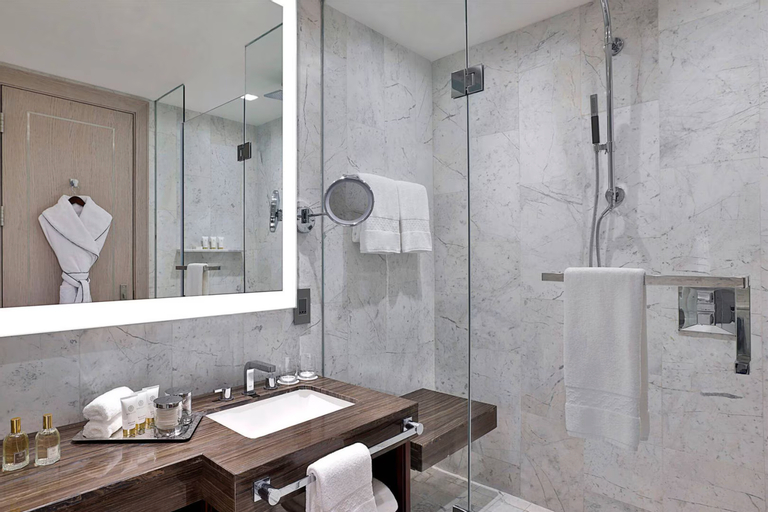 Bathroom 9