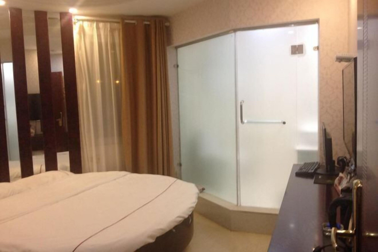 Bedroom 3, Jinzhai Oriental Business Hotel, Lu'an