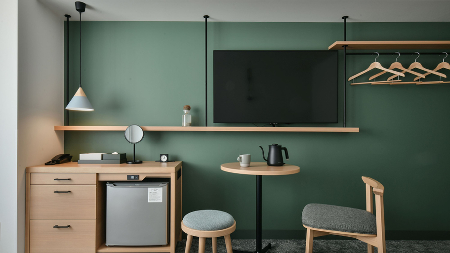Dining Room 12