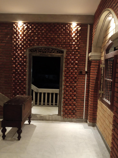Others 4, The Brick Wonder, Habaraduwa
