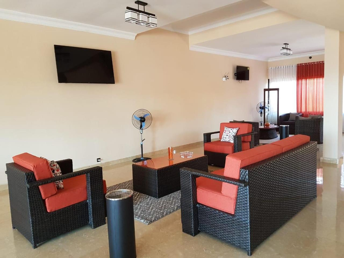 Public Area, Select Hotel, Menabe