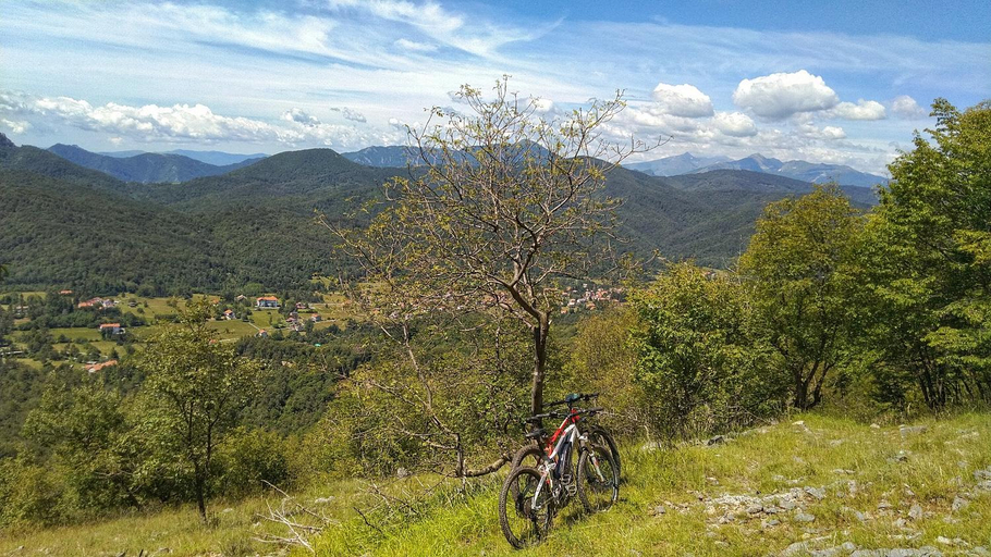 Others 4, Kalimera, Savona