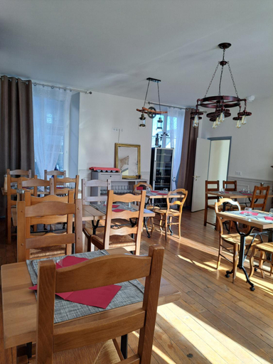 Food & Drinks 3, Au P'tit Gueul'ton, Cher