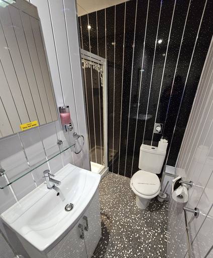 Bathroom 4, Kings Boutique Hotel, Lancashire
