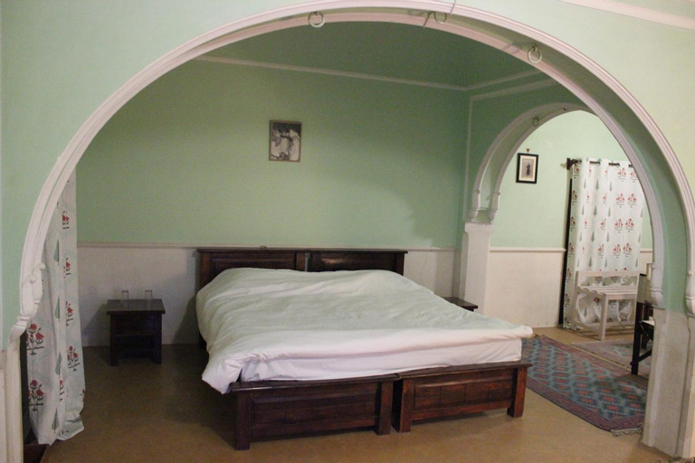 Bedroom 16