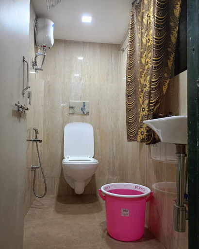 Bathroom 3, Tanvi Guest House Marol, Mumbai Suburban