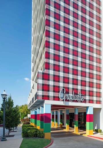Exterior & Views 2, Graduate by Hilton Fayetteville AR, Washington
