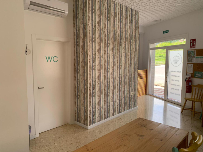 Others 5, Albergue A ROTONDA, Pontevedra