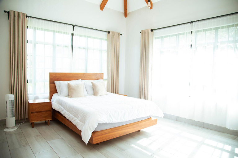 Room 2, Green Side, Arusha Urban