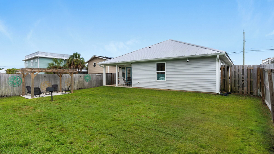 Exterior & Views 2, Comfort & Fun for 9 Guests, Bay