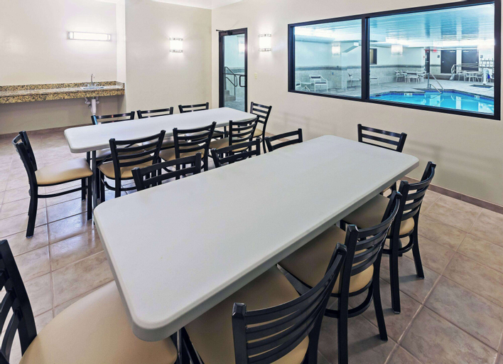 Business Facilities 27