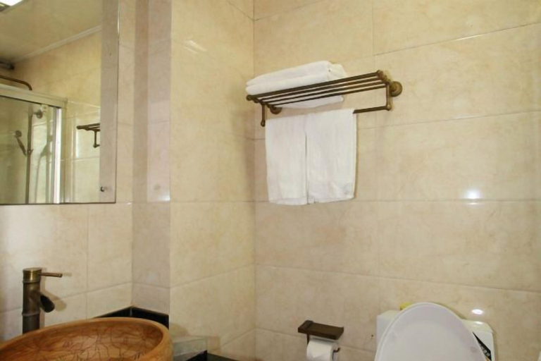 Bathroom 2, Kulangsu Xinyuan Inn (Longtou Road Snack Street), Xiamen