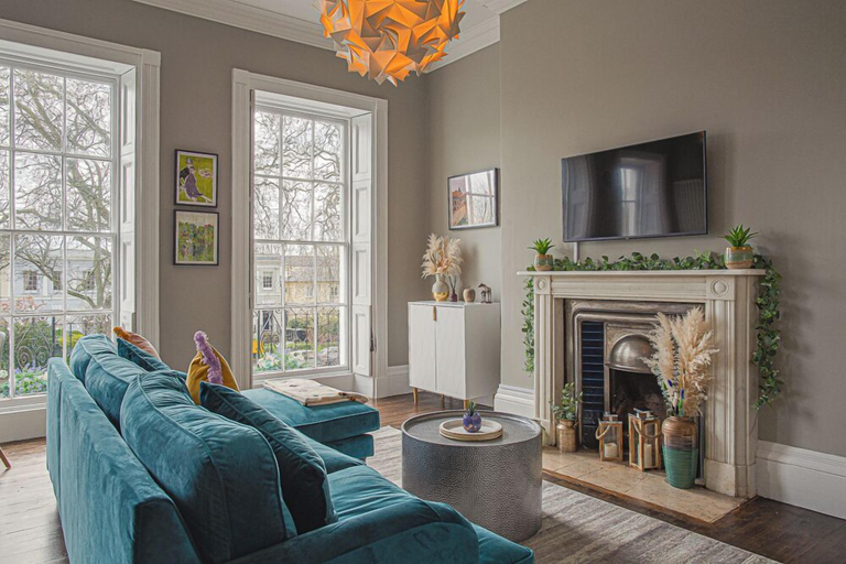 Others 4, Stylish Grade II Apartment - The London, Gloucestershire