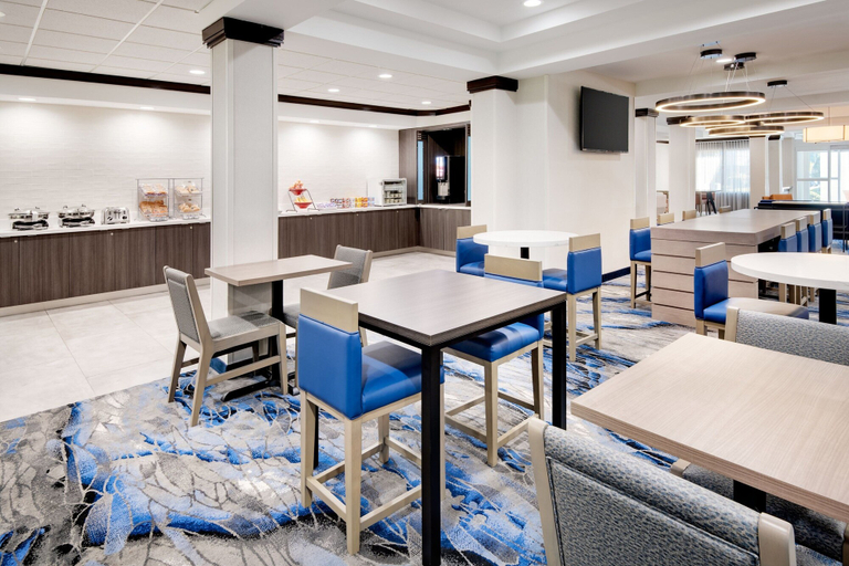 Food & Drinks 5, Fairfield Inn & Suites by Marriott Wilson, Wilson