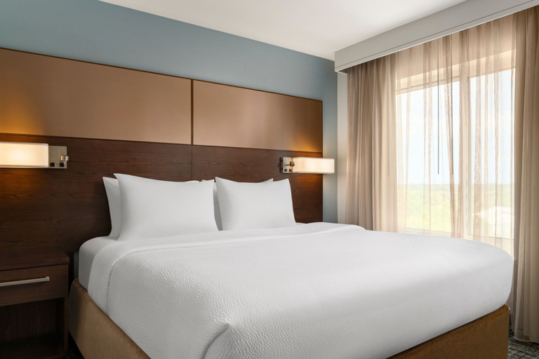 Bedroom 4, Residence Inn Milwaukee West, Milwaukee