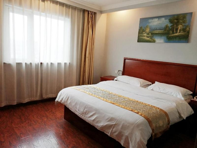 Bedroom 3, GreenTree Inn Shanghai Meilan Lake Hutai Road Express Hotel, Shanghai
