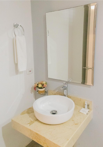 Bathroom 5, Hotel OR Suite, Barranquilla