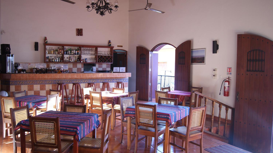 Food & Drinks 2, Hotel Cacique Adiact, León