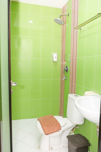 Bathroom 4, Hotel Dalu Semarang, Semarang